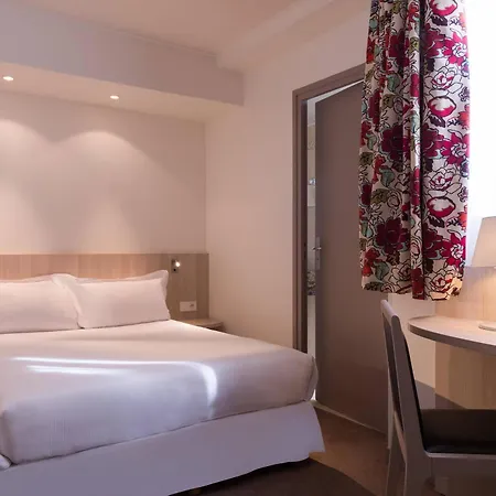 Jardin De Cluny 4* Παρίσι