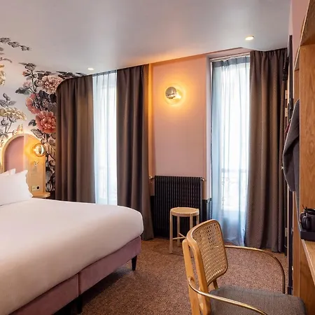 Ξενοδοχείο Jardin De Cluny 4*