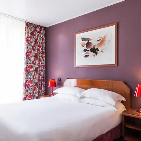 Jardin De Cluny 4* Paris