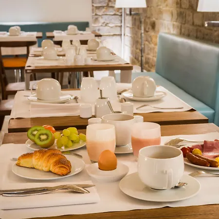 Jardin De Cluny Hotel