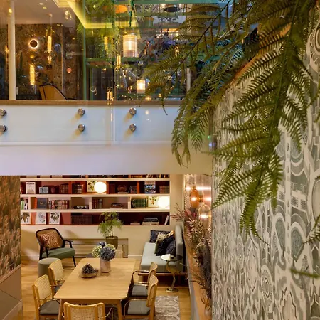 Otel Jardin De Cluny