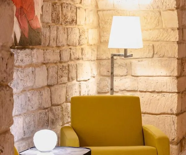 ホテル Jardin De Cluny パリ