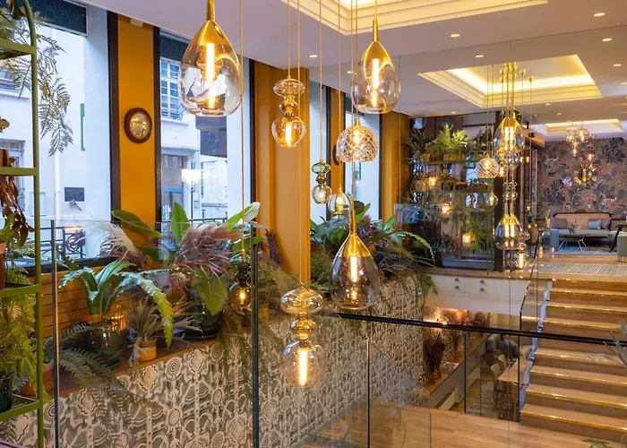 Jardin De Cluny ホテル パリ