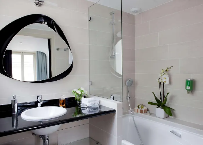 Jardin De Cluny ホテル 4*