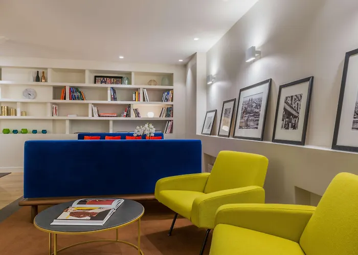 ホテル Jardin De Cluny 4*