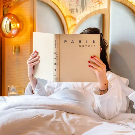 Jardin De Cluny Otel 4*